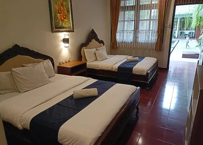 Hotel Catur Adi Putra 2*