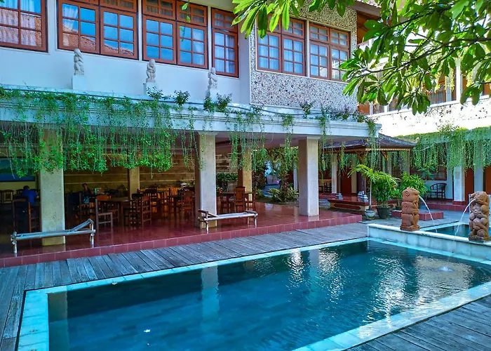 Catur Adi Putra Hotel